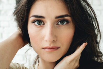 How to Match Eyebrow Dye to Your Hair Colour