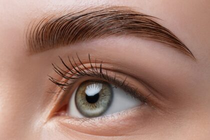 Is Eyebrow Dye Safe? What Experts Say