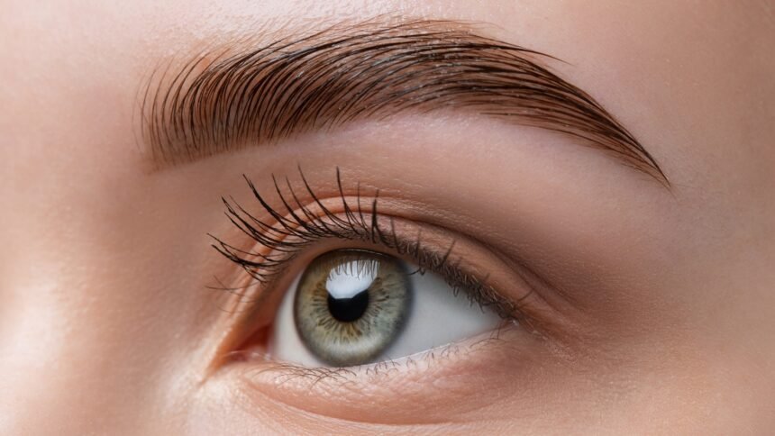 Is Eyebrow Dye Safe? What Experts Say