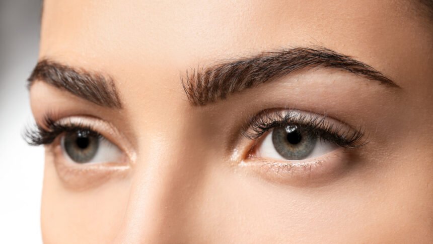 Top 5 Natural Eyebrow Dyes Without Harsh Chemicals